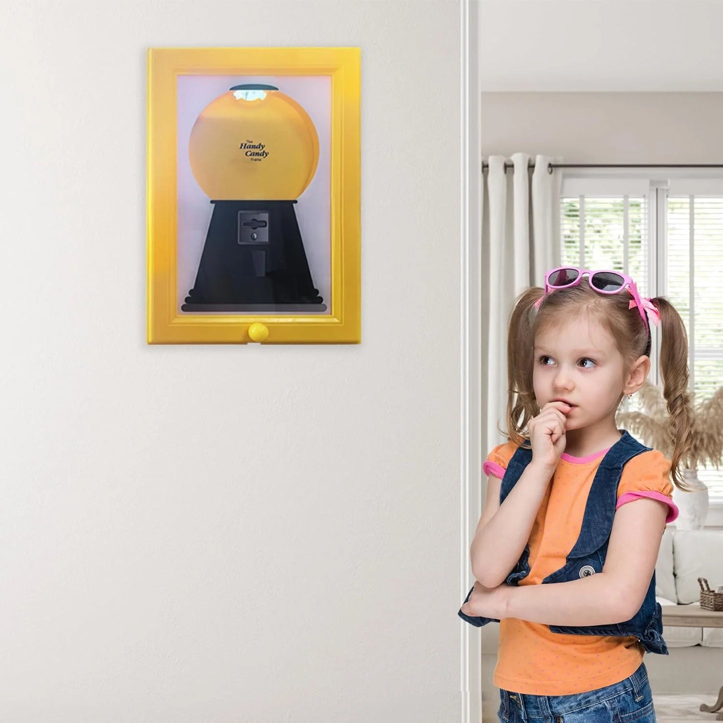 Handy Candy Frame, Candy Picture Frame Dispenser，Hanging Candy Frame, Gumball Machine in a Frame, Fast Distribution Candies, Nuts, Dog & Cat Treats, Suitable for Birthday & Holiday Gifts (Yellow)